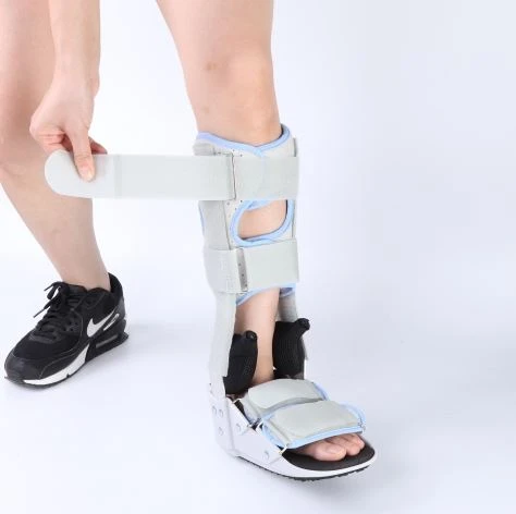 orthopedic walking boot